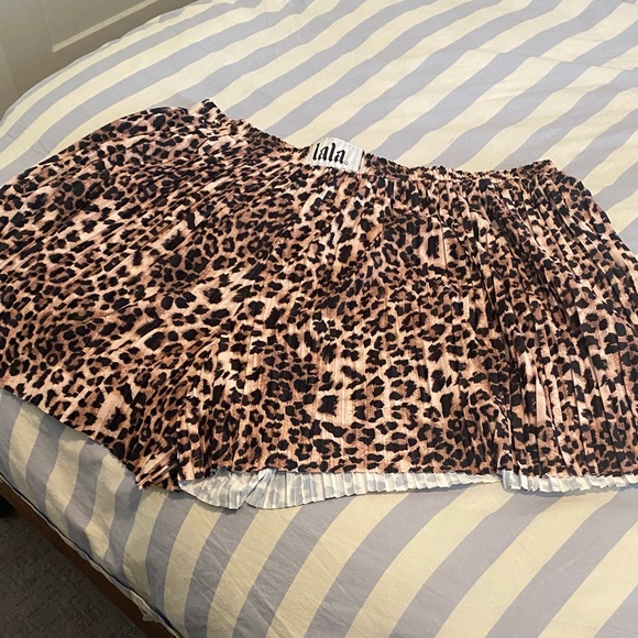 Dressed in LALA Pants - La La Leopard Print Pleated Boxer Shorts 2X
